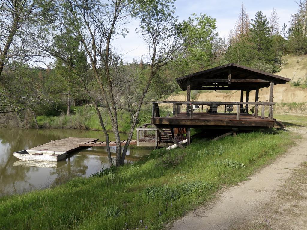 Sequoia Resort Badger Екстериор снимка